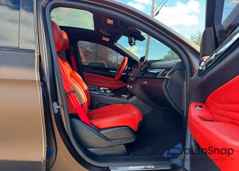 2019 Mercedes-Benz Gle Coupe 43 Amg z USA, uszkodzony, nr VIN 4JGED6EB7KA143026